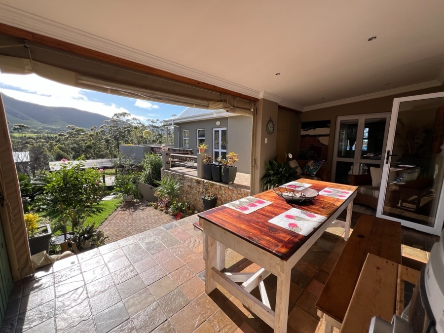 3 Bedroom Property for Sale in Crossways Farm Village Eastern Cape